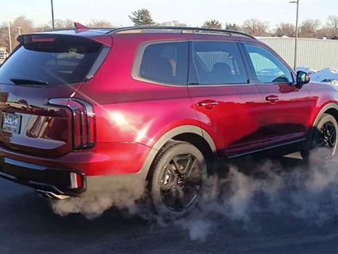 Certified 2024 Kia Telluride EX X-Line image 3