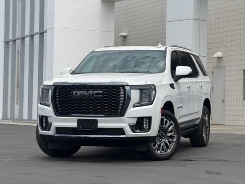 Used 2023 GMC Yukon Denali Ultimate AWD/4WD image 1