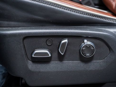 Used 2024 GMC Yukon XL Denali Ultimate image 23