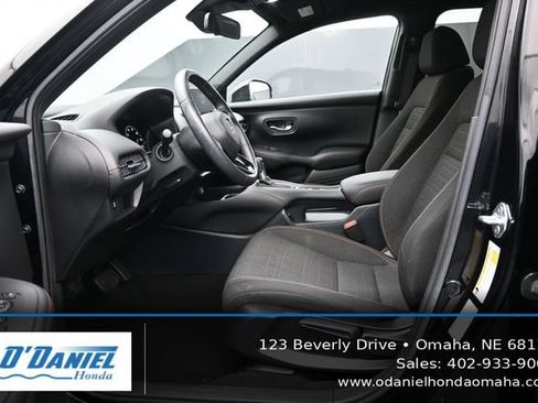 Used 2024 Honda HR-V Sport image 25
