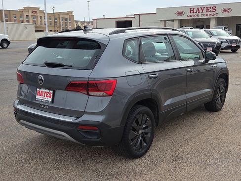 Used 2024 Volkswagen Taos S FWD image 4