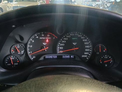 Used 1998 Chevrolet Corvette Convertible image 17