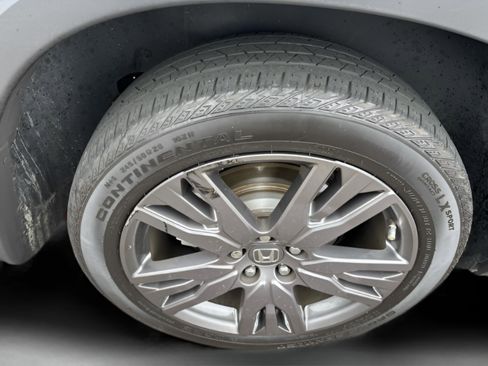 Certified 2022 Honda Pilot Sport image 17