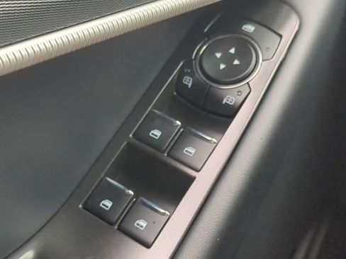 New 2026 Ford Explorer ST-Line w/ ST-Line Street Pack image 23