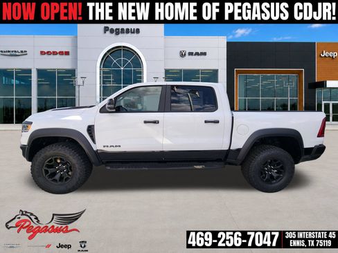 New 2026 RAM 1500 RHO w/ RHO Level 1 Equipment Group AWD/4WD image 3