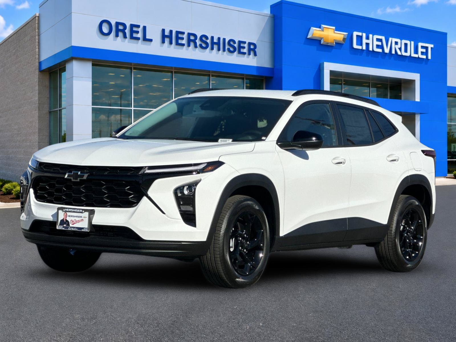 New 2026 Chevrolet Trax LT w/ Driver Confidence Package FWD image 8