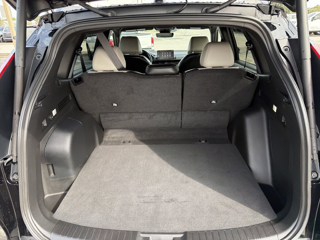 Used 2024 Honda CR-V Sport Touring image 11