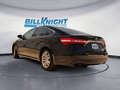 Used 2014 Toyota Avalon XLE Premium FWD image 3