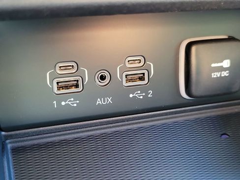 New 2025 Jeep Grand Cherokee Laredo w/ Luxury Tech Group I image 28