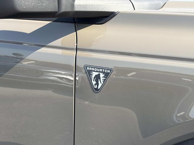 New 2026 Ford Bronco 4-Door w/ Sasquatch Package AWD/4WD image 10