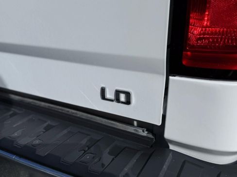 Used 2019 Chevrolet Silverado 1500 LT RWD image 12