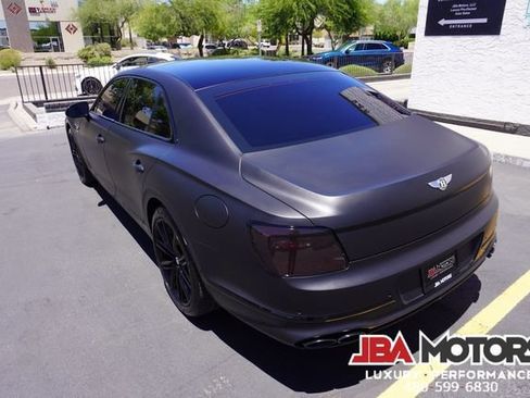 Used 2023 Bentley Flying Spur Plug-In Hybrid AWD/4WD image 52