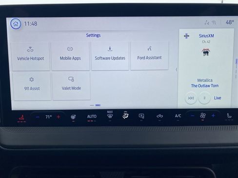 New 2025 Ford Maverick XLT w/ XLT Luxury Package AWD/4WD image 35