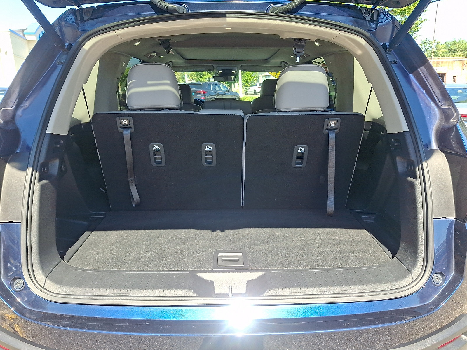 Used 2025 Honda Pilot Touring image 29