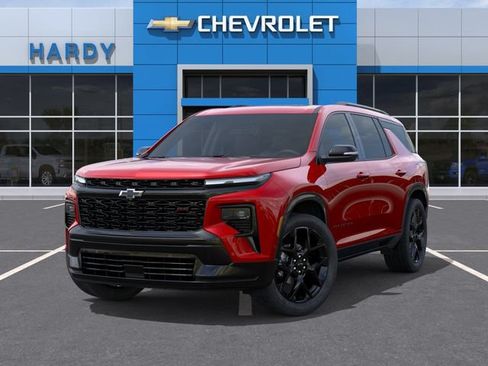 New 2026 Chevrolet Traverse RS w/ LPO, Floor Liner Package FWD image 6