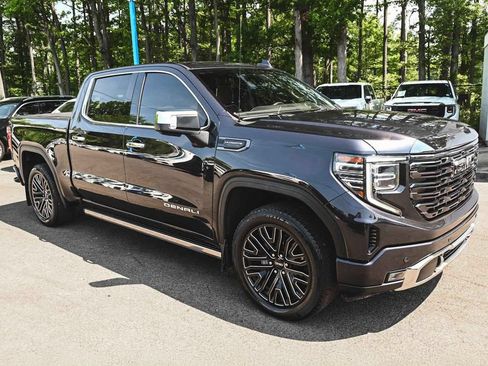 Used 2022 GMC Sierra 1500 Denali Ultimate AWD/4WD image 2