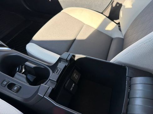 Used 2025 Toyota Corolla LE FWD image 26