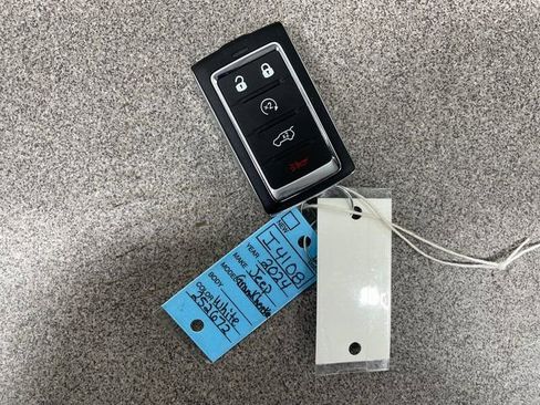 Used 2024 Jeep Grand Cherokee Altitude image 29