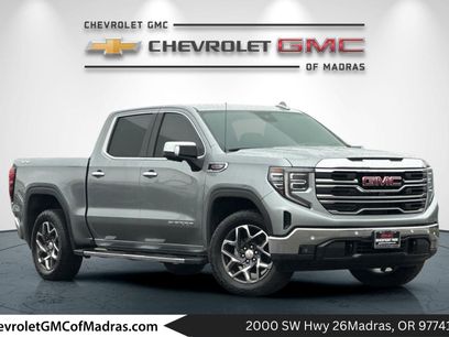 Used 2025 GMC Sierra 1500 SLT w/ SLT Premium Plus Package