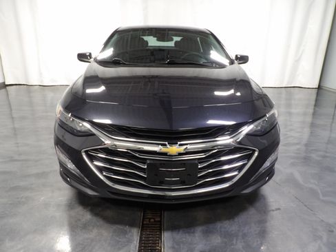 Used 2023 Chevrolet Malibu LT FWD image 2