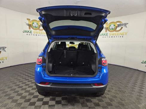 Certified 2022 Jeep Compass Latitude AWD/4WD image 31