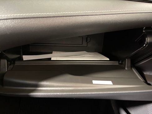 Certified 2023 Toyota Camry SE image 25