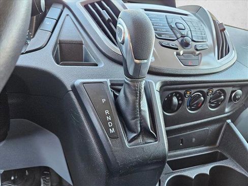 Used 2019 Ford Transit 150 XLT image 12