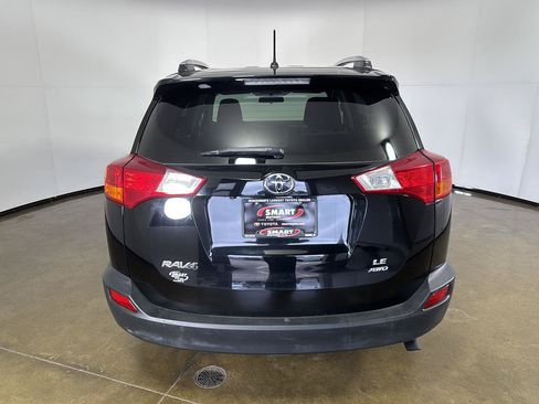 Used 2013 Toyota RAV4 LE AWD/4WD image 11