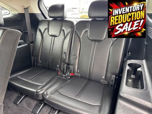 Used 2024 Kia Sorento S AWD/4WD image 13