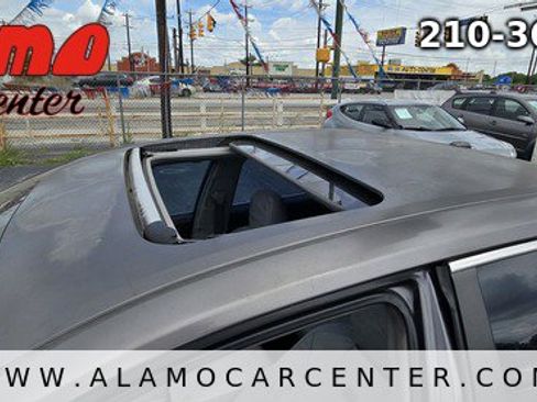 Used 2013 Toyota Camry XLE FWD image 39