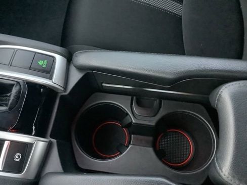 Used 2020 Honda Civic Sport image 32