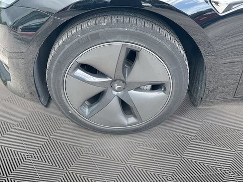 Used 2019 Tesla Model 3 Standard Range RWD image 28