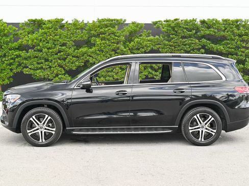 Used 2021 Mercedes-Benz GLS 450 4MATIC image 7