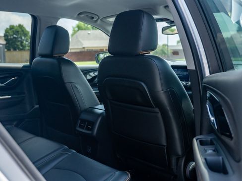 Used 2023 GMC Terrain AT4 AWD/4WD image 15