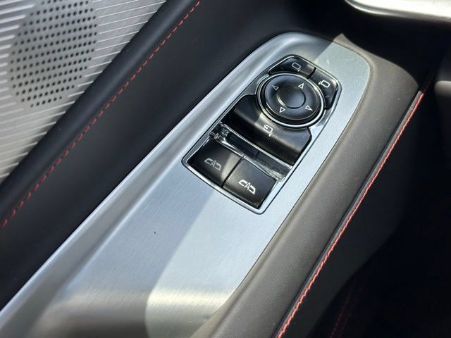 Used 2024 Chevrolet Corvette Z06 RWD image 29