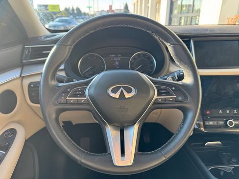 Used 2021 INFINITI QX50 Luxe FWD image 12