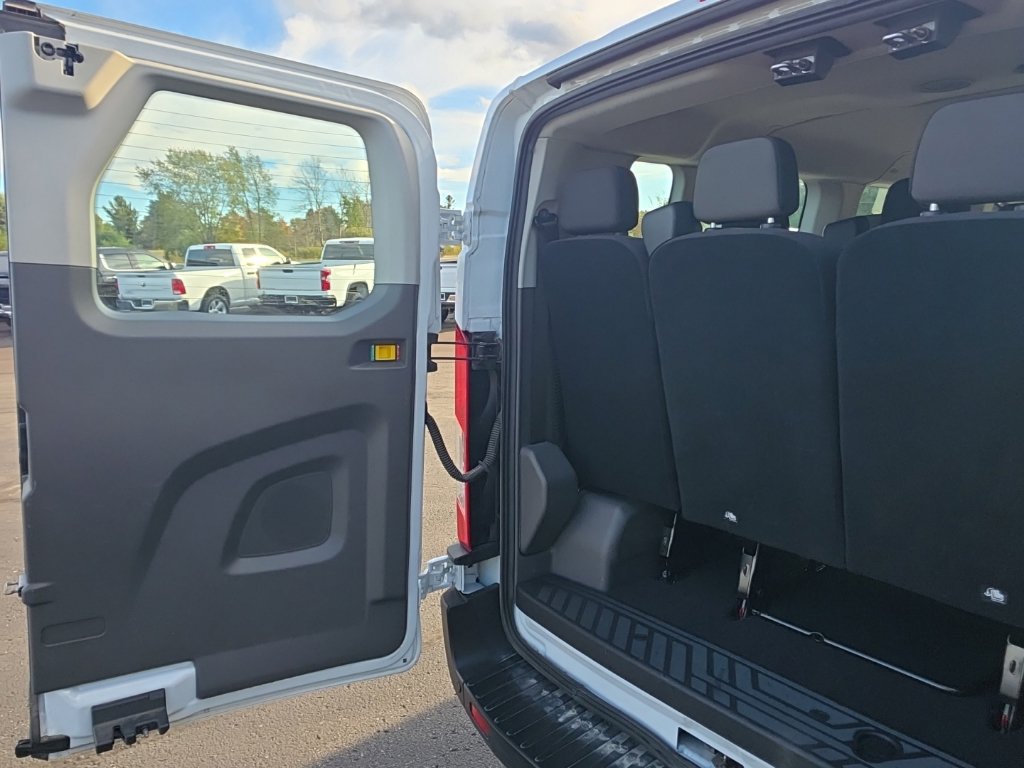 Used 2024 Ford Transit 350 XLT RWD image 22