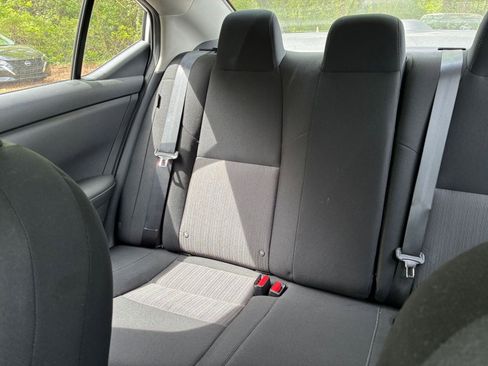 Used 2025 Nissan Sentra SV image 37