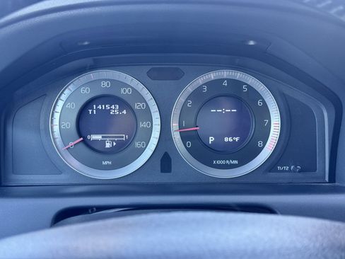 Used 2010 Volvo XC60 T6 AWD/4WD image 43