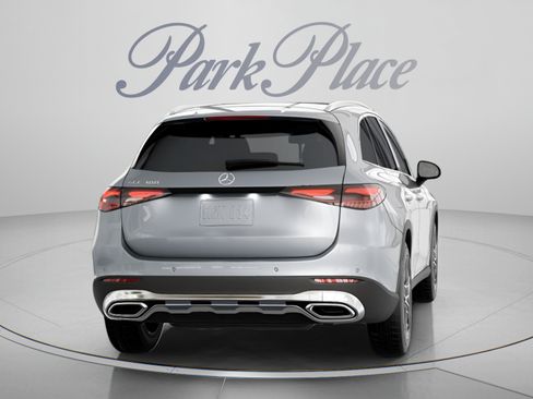 Used 2026 Mercedes-Benz GLC 300 image 18