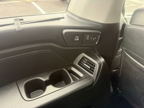 Used 2024 Honda Odyssey Elite image 52