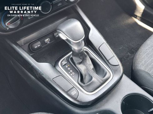 Used 2020 Kia Soul GT-Line FWD image 20