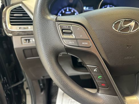 Used 2018 Hyundai Santa Fe Sport w/ 2.4L Value Package 02 image 21