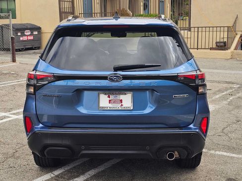 Certified 2025 Subaru Forester Touring w/ Popular Package - Touring AWD/4WD image 4