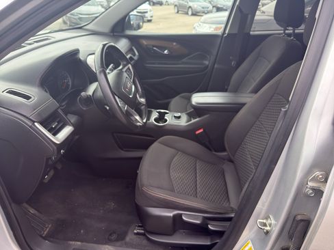 Used 2018 GMC Terrain SLE FWD image 8