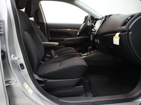 New 2026 Mitsubishi Outlander Sport LE AWD/4WD image 18