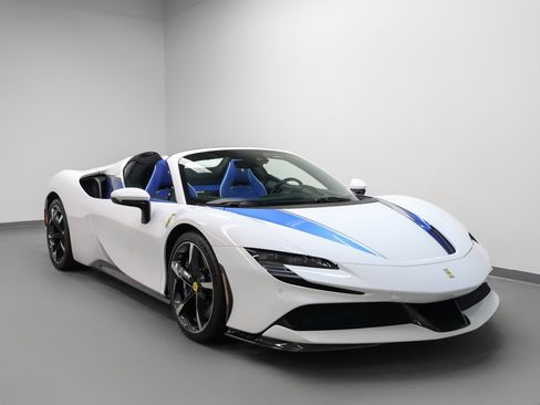 Certified 2025 Ferrari SF90 Spider image 22
