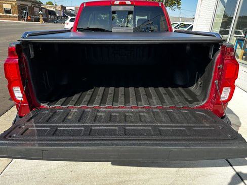 Used 2018 Chevrolet Silverado 1500 LTZ Z71 image 22