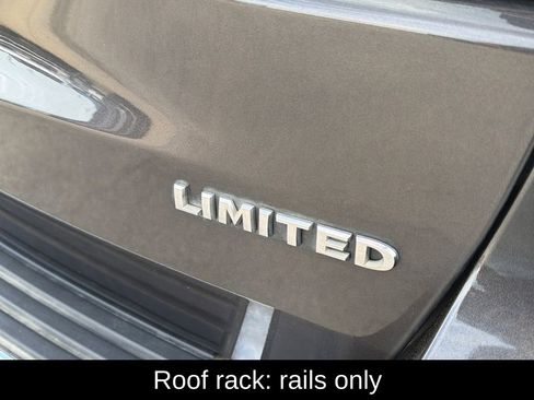 Used 2021 Jeep Grand Cherokee Limited image 7