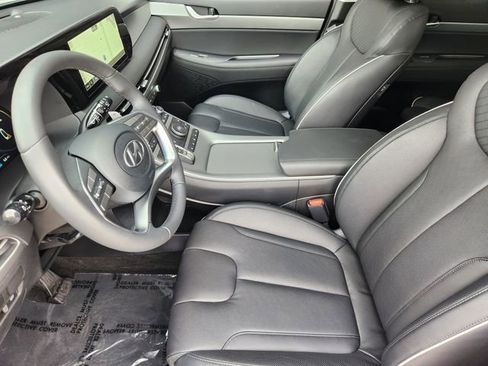 Used 2025 Hyundai Palisade SEL FWD image 7